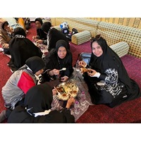 Biaya Umroh Ramadhan Untuk 12 Orang Tangerang